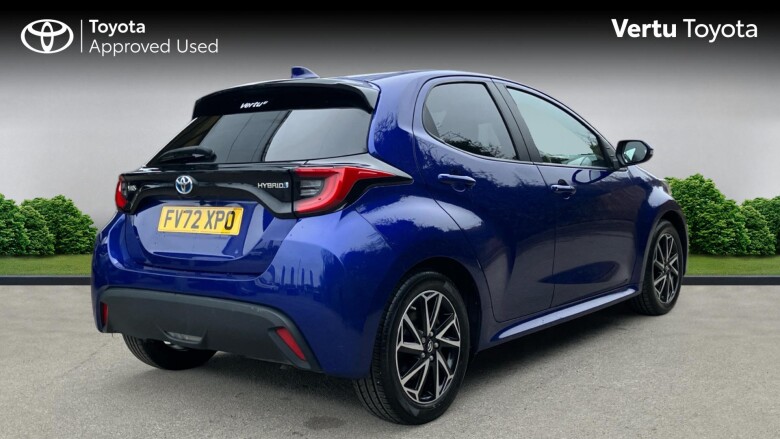 Toyota Yaris 1.5 Hybrid Design 5dr CVT Hybrid Hatchback